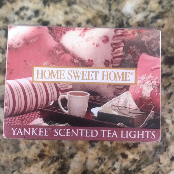 *Feature* NEW! Bundle 44 quality candles🕯Various selections - Picture 8 of 8